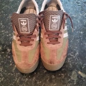 Men's ADIDAS SL72 Size 11.5